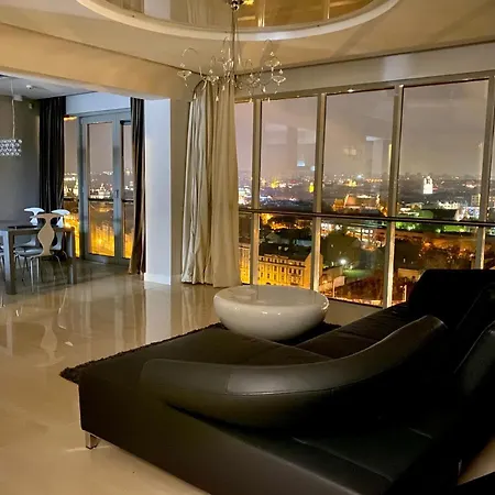 Exclusive With City View Terrace By Urban Rent * 维尔纽斯