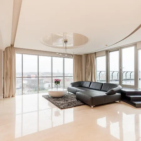 Exclusive With City View Terrace By Urban Rent